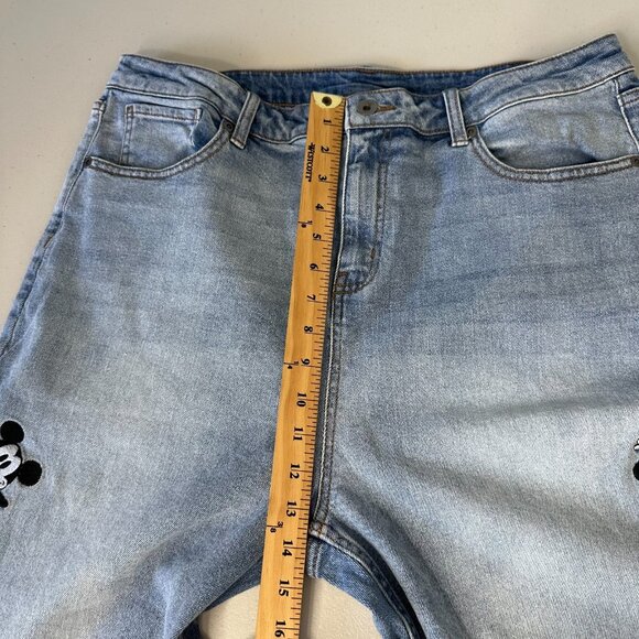 Disney Mom Jeans The Sensational Six Embroidered Size 17 - Picture 6 of 9
